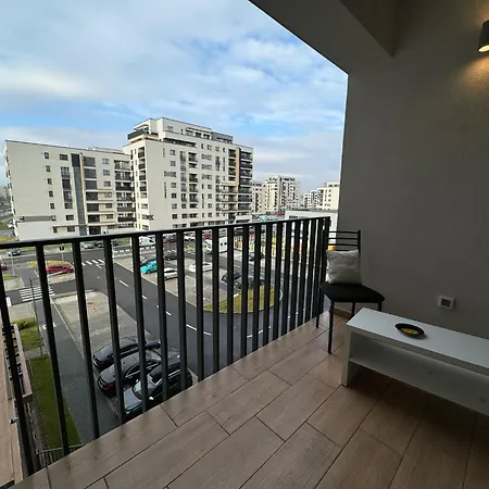 Apartment Hint Of Bordeaux Brasov